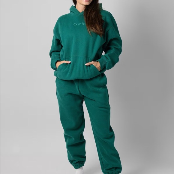 Comfrt Signature Sweatpants in TEAL.  Size Large - Picture 3 of 8
